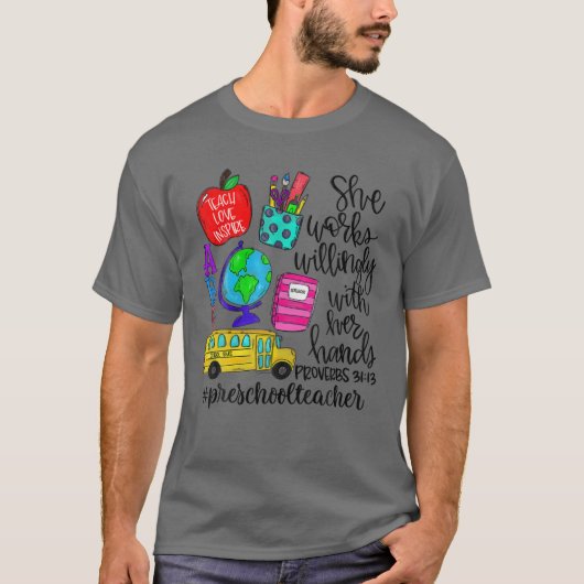 彼女は手がけの幼稚園で快く働教えく Tシャツ (正面)