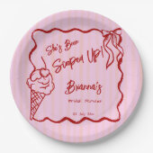 彼女は波打ったスケッチ縁どブライダルをスクープした ペーパープレート (正面)