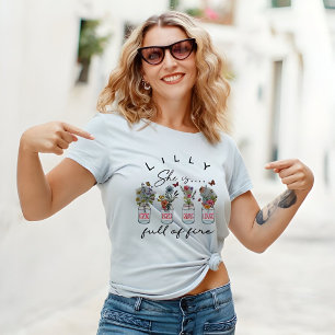 彼女は火に満ちている – 女性への激しい信仰 Tシャツ
