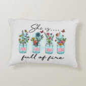 彼女は火気に満ちている アクセントクッション (裏面)