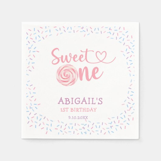 彼女は甘いワンキャンディの1歳の誕生日だ スタンダードカクテルナプキン (正面)