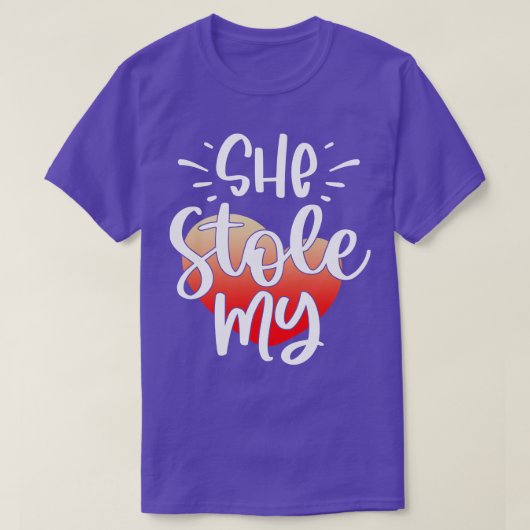 彼女は私のハートを盗んだ Tシャツ (デザイン正面)