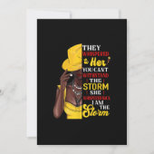 彼女は私は嵐の黒い歴史のMoであるようにささやいた 招待状 (正面)