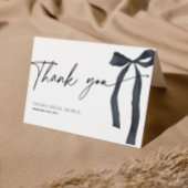 彼女は結び目のゴシックブラックボウブライダルシャワー サンキューカード