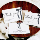 彼女は結び目のゴシックブラックボウブライダルシャワー サンキューカード