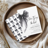 彼女は結び目の黒弓ブライダルシャワー 招待状