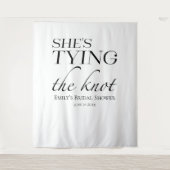 彼女は結び目を結んでいる |ブライダルシャワー背景 タペストリー (正面)