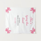 彼女は結び目ピンクのブライダルシャワー背景 タペストリー (正面(横))