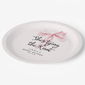 彼女は結び結びピンクリボンブライダルシャワー ペーパープレート (アングル)