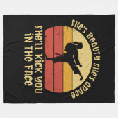 彼女は美しい彼女は恵み彼女はFaであなたを蹴る フリースブランケット (正面(横))