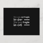 彼女は花のように壊れにくく、彼女は小さな李だった ポストカード (正面)