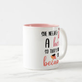 彼女は英雄が必要だったので// ツートーンマグカップ (正面右)