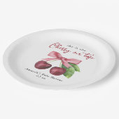 彼女は赤ちゃんシャワーのさくらんぼである ペーパープレート (アングル)