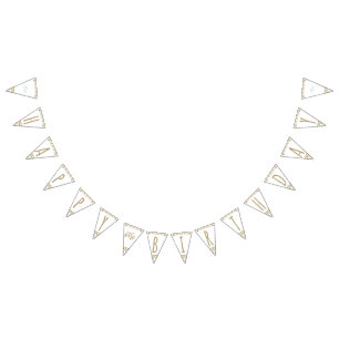 彼女は野生のモノグラムのハッピーバースデー1つです バンティングフラッグ