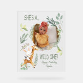 彼女は野生の一つ最初の誕生日の水の色の動物 アクリルサイン (正面)