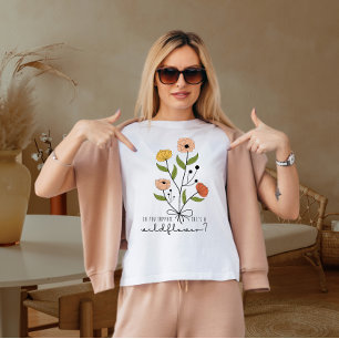 彼女は野生の花だと思うか Tシャツ