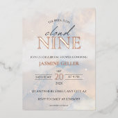 彼女は雲に乗っている9バラ金ゴールドエレガントブライダルシャワー 箔招待状 (正面)