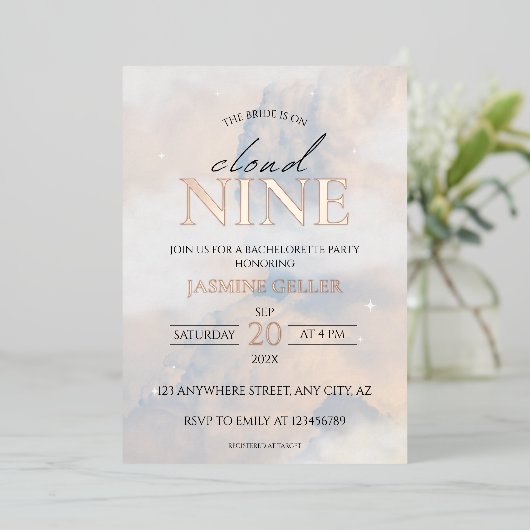 彼女は雲に乗っている9バラ金ゴールドエレガントブライダルシャワーF 箔招待状 (立ち正面)
