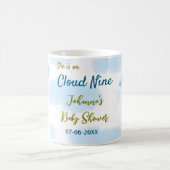彼女は雲の上にいる ベビーシャワーの雲 コーヒーマグカップ (中央)