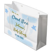 彼女は雲の上にいる ベビーシャワーの雲 ラージペーパーバッグ (正面アングル)