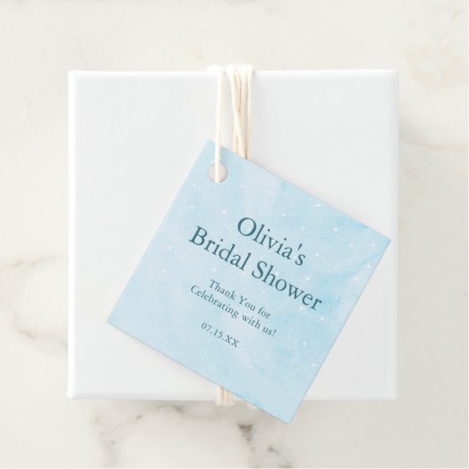 彼女は雲の上にいる 夢のような空の青い結婚式前パーティー フェイバータグ (インサイチュ)