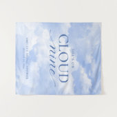 彼女は雲の上におり ブライダルシャワー タペストリー (正面(横))