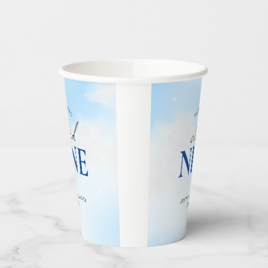 彼女は雲の上 ウェディングシャワーの夢のようなパステルカラーの空のデザイン 紙コップ (左)