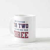 彼女は食べ私が3人のパパで飲んでいる2人の為に コーヒーマグカップ (正面左)