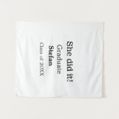 彼女は２０ＸＸ年度卒業の（学校名）クラスを修了した タペストリー (正面(横))