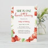 彼女は1つの甘いさくらんぼベビーガール1st誕生日である 招待状 (スタンド正面)