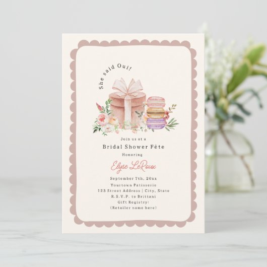 彼女はOui Macaronブライダルシャワーフランスのホタテを言った 招待状 (スタンド正面)