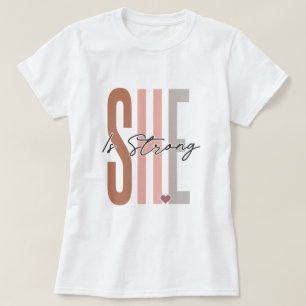 彼女はT感動的シャツのデザインが強い Tシャツ