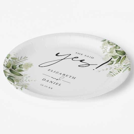 彼女はYesの緑のフローラ婚約パーティを言った ペーパープレート (アングル)