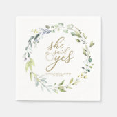 彼女はYesの緑のユーカリブライダルシャワーと言った スタンダードカクテルナプキン (正面)