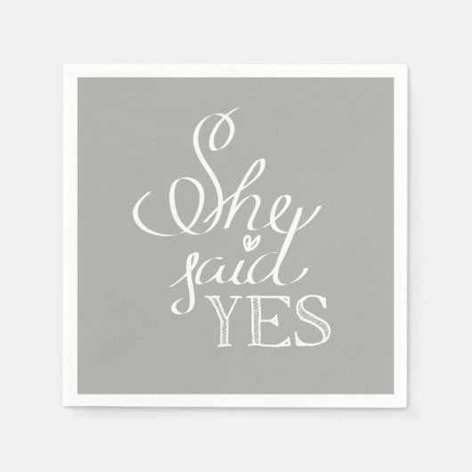 彼女はYESカクテルナプキンスと言った スタンダードカクテルナプキン (正面)