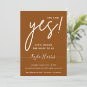 彼女はYesシンプルブライダルシャワー招待を述べた 招待状 (スタンド正面)