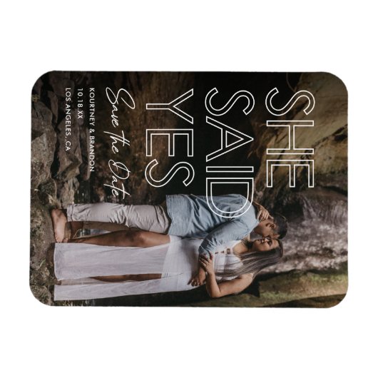 彼女はYes写真の日付を保存 マグネット (横)