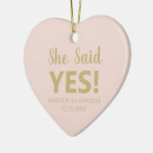 彼女はYes写真カスタム婚約クリスマスと言った セラミックオーナメント (左)