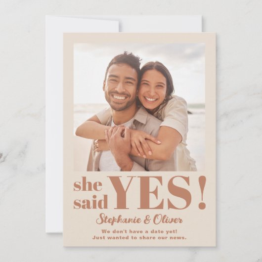 彼女はYes写真モダン婚約発表を述べた 案内状 (正面)