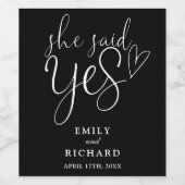 彼女はYes婚約パーティと白黒を言った ワインラベル (シングルラベル)