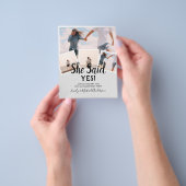 彼女はYes!フォト婚約発表招待状 チラシ (手)