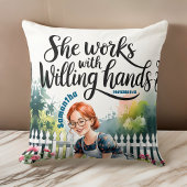彼女カスタムはキリスト教徒として喜んで働く クッション