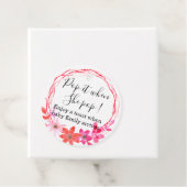 彼女ポップ・アートのがピンクのフローラをポップするとき フェイバータグ (インサイチュ)