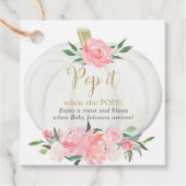 彼女ポップ・アートのがピンクの金ゴールドカボチャの秋シャワーをポップするとき フェイバータグ (正面)