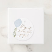 彼女ポップ・アートのがブルーバルーンの赤ちゃんシャワーをポップするとき フェイバータグ (インサイチュ)