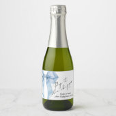 彼女ポップ・アートのがブルーボウ赤ちゃんシャワーをポップするとき スパークリングワインラベル (正面)