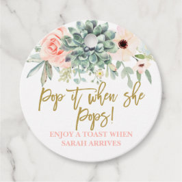 彼女ポップ・アートのがポップを水の色の多肉植物に フェイバータグ