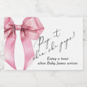 彼女ポップ・アートのがポップピンクの弓ベビーシャワーを浴びる時 スパークリングワインラベル (シングルラベル)