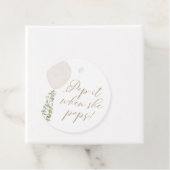 彼女ポップ・アートのが白い気球の赤ん坊のシャワーをポップするとき フェイバータグ (インサイチュ)