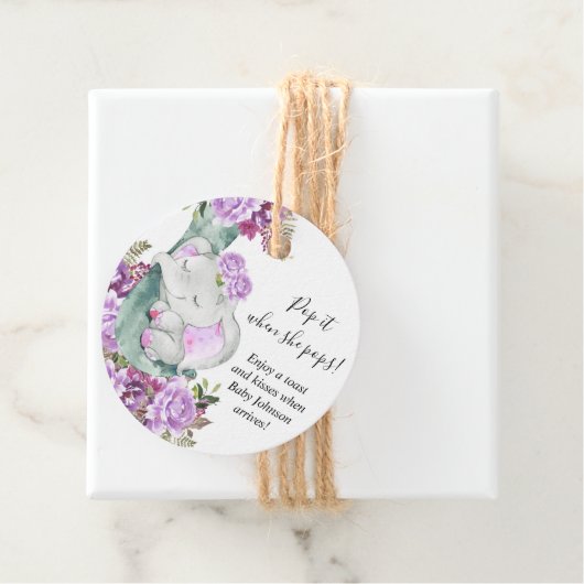彼女ポップ・アートのが紫色の象の赤ん坊のシャワーをポップする時 フェイバータグ (インサイチュ)